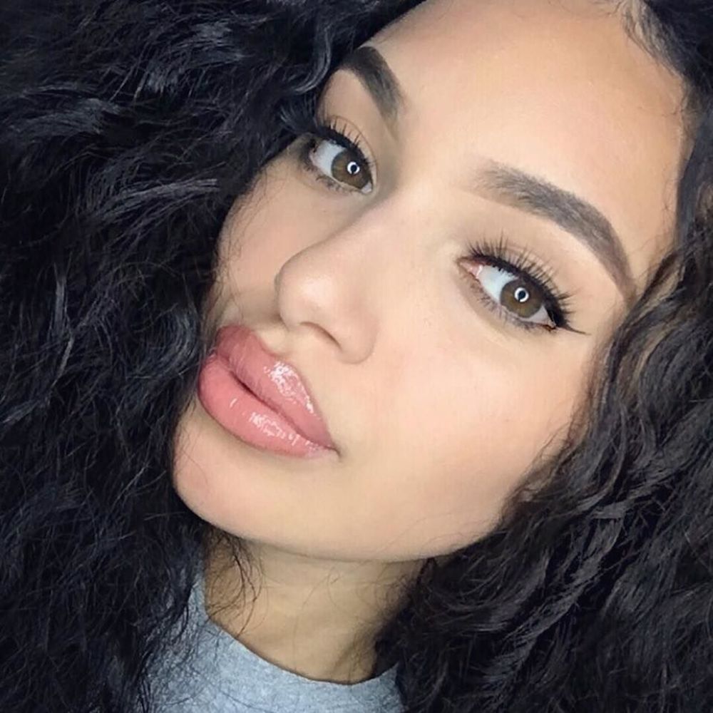 Meet your Posher, Brianna